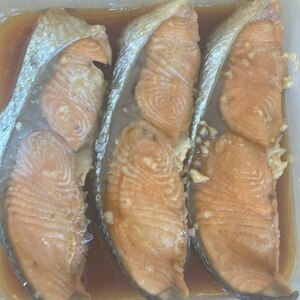 鮭のにんにく醤油煮＋＋